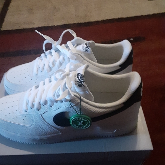 Air force 1 - Picture 1 of 7